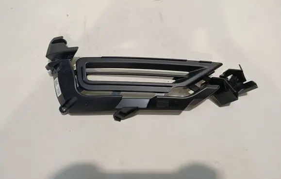 Volvo XC90 Front fog light trim/grill 31663507