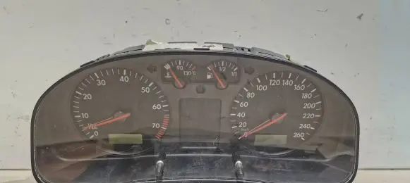 Volkswagen PASSAT B5 Speedometer (instrument cluster) 3b1919880