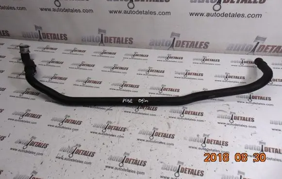 Mercedes-Benz E W211 Engine coolant pipe/hose