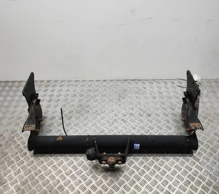 Mitsubishi L200 Tow bar set TC713B