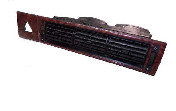 Volkswagen Transporter - Caravelle T4 Dash center air vent grill 7D0819709