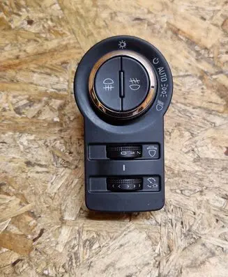 Opel Insignia A Light switch 13268702 251507