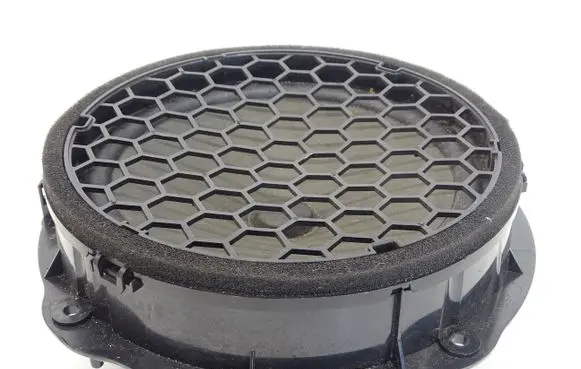 Audi A3 S3 8V Front door speaker 8V0035415A