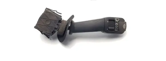 BMW 7 E38 Wiper control stalk 8352171