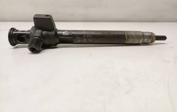 Peugeot 5008 II Fuel injector 9674984080 1610280080 2407504