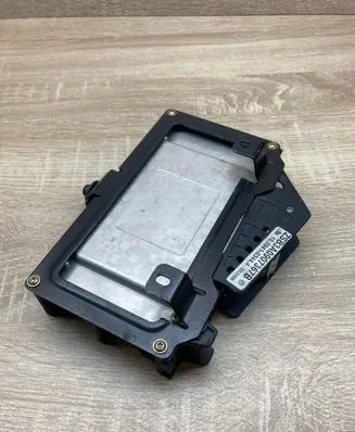 Volkswagen Golf III ABS control unit/module 1H0907379D 10094103204