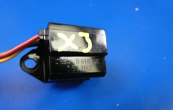 Jaguar XJ X351 Steering angle sensor 2R8A-3F818-AB 151102 151J03