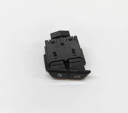 Lexus RX 450H A set of switches 8401048C90