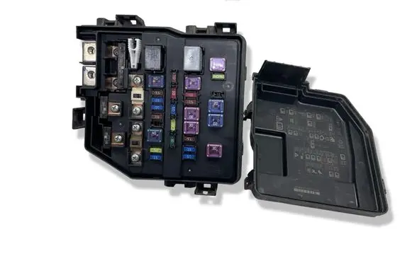 Honda CR-V Fuse module 1711300082