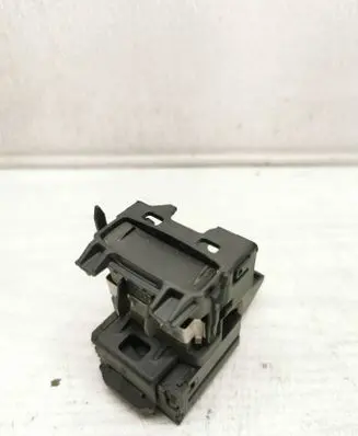 Volvo V40 Ignition lock AH4N15607AE 28227917 CCAB09LP0300T0