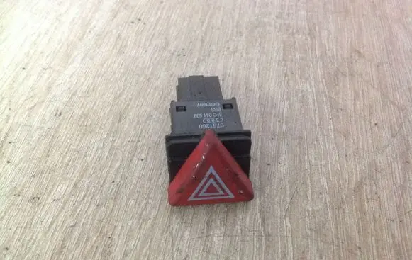 Audi A3 S3 8P Hazard light switch 8P0941509