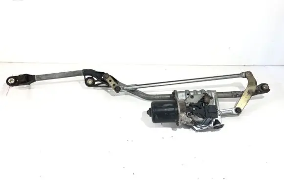 Front wiper linkage and motor