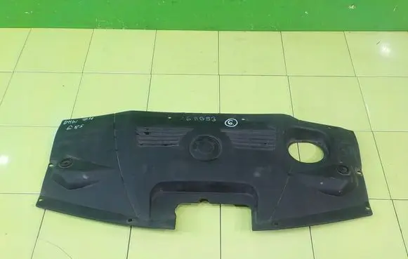 BMW Z4 E85 E86 Engine cover (trim) 