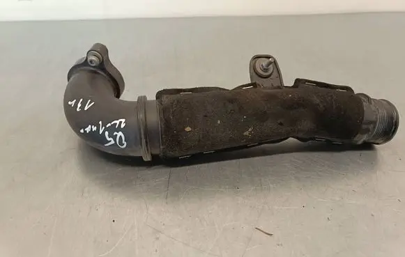 Audi Q5 SQ5 8R Intercooler hose/pipe 04L145762AG