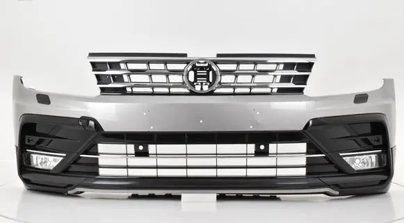Volkswagen Tiguan Front bumper 5NA807221B