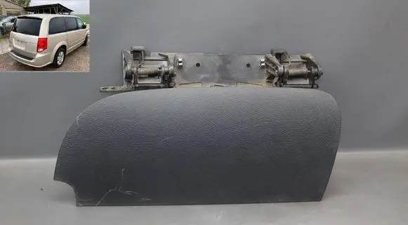 Dodge Grand Caravan Glove box lid/cover P1SV44DX9AE
