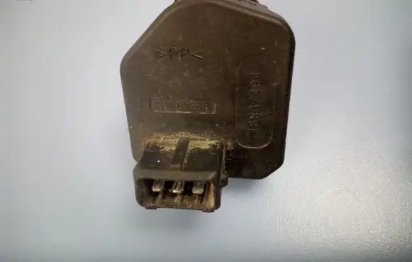 Headlight level adjustment motor