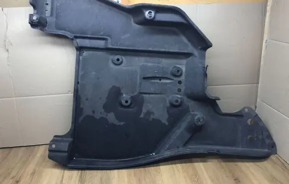 Lexus RX 450H Fuel tank bottom protection 5081978020