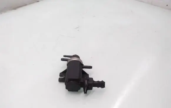 Skoda Octavia Mk1 (1U) Turbo solenoid valve 721903
