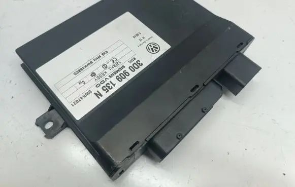 Door central lock control unit/module
