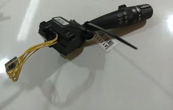 Dodge Caliber Wiper control stalk 214867205