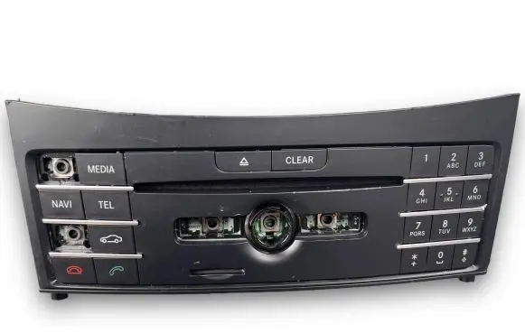 Mercedes-Benz E W212 Speedometer (instrument cluster) A2189000508