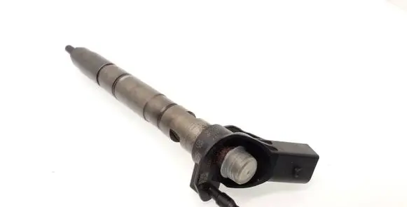 Audi A4 S4 B7 8E 8H Fuel injector 059130277AB 0445115037 050514