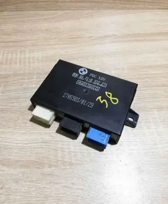 BMW 5 E39 Parking PDC control unit/module 8372271