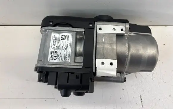 Volvo S60 Auxiliary pre-heater (Webasto) 32275391