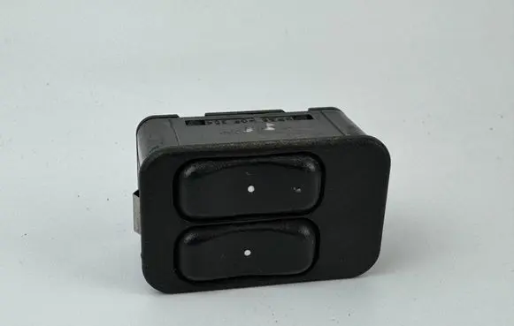 Opel Meriva A Electric window control switch 13363202 170210134 24409205