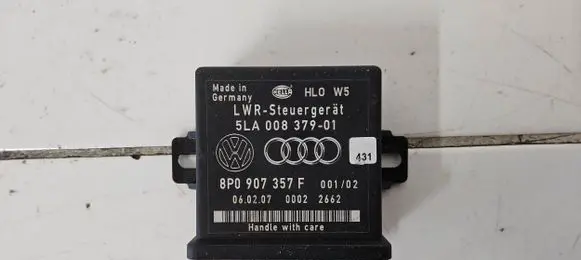 Audi A3 S3 8P Light module LCM 8P0907357F 5LA00837901 00022662
