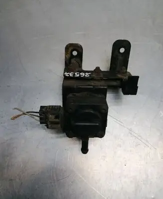 KIA Carens II Vacuum valve 