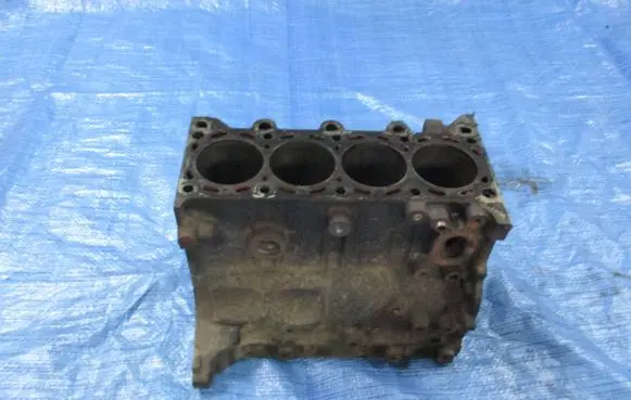 Chevrolet Aveo Engine block 
