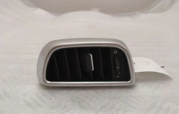 Porsche Cayenne (92A) Dashboard side air vent grill/cover trim 7P5819204