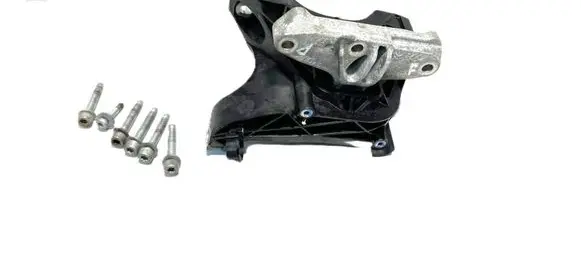 Engine mount bracket