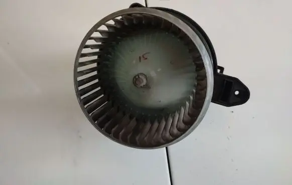 Audi A6 S6 C5 4B Heater fan/blower 