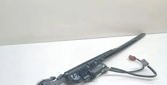 BMW 3 E92 E93 Seat belt adjustment motor 9165378 72119165378