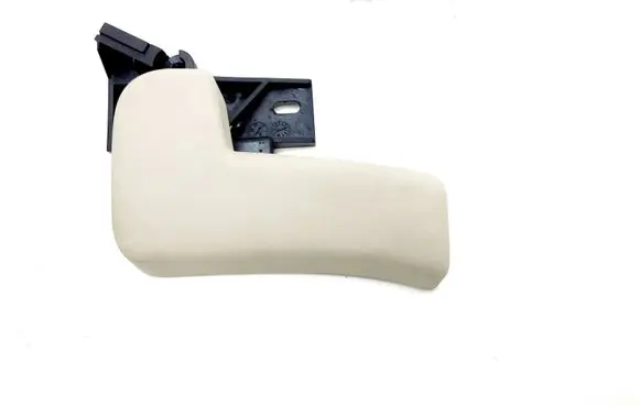 Volkswagen PASSAT B7 USA Engine bonnet (hood) release handle 561823533