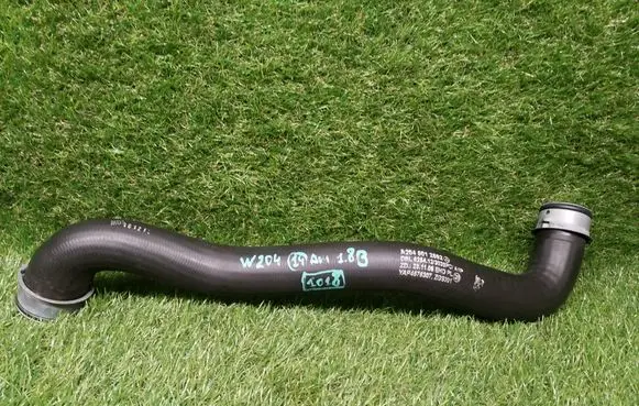 Mercedes-Benz C W204 Engine coolant pipe/hose A2045012582