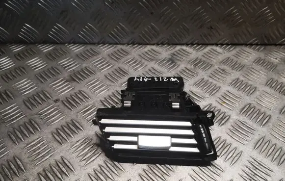 Mercedes-Benz E W212 Dashboard air vent grill cover trim 2128300154 A2128300154