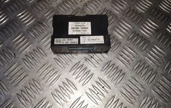 Toyota Avensis T220 Other control units/modules 0819012860 2370001950