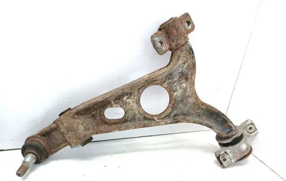 Alfa Romeo 156 Front lower control arm/wishbone