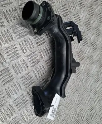 Volvo V40 Air intake hose/pipe