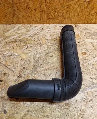 KIA Ceed Air intake hose/pipe 282103X900 LH2103X901