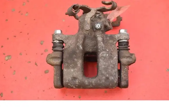 Toyota Auris E180 Rear brake caliper 