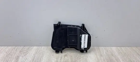 Skoda Fabia Mk1 (6Y) Headlight/headlamp dust cover 264367-00