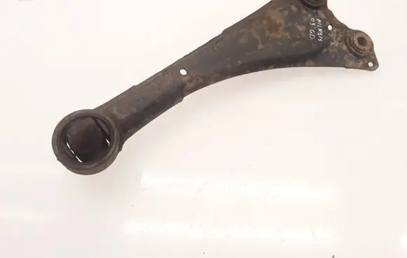 Toyota Avensis T270 Rear upper control arm/wishbone