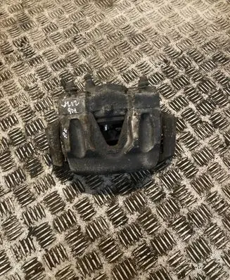 Mercedes-Benz E W212 Front brake caliper 2044213581 A2044213581