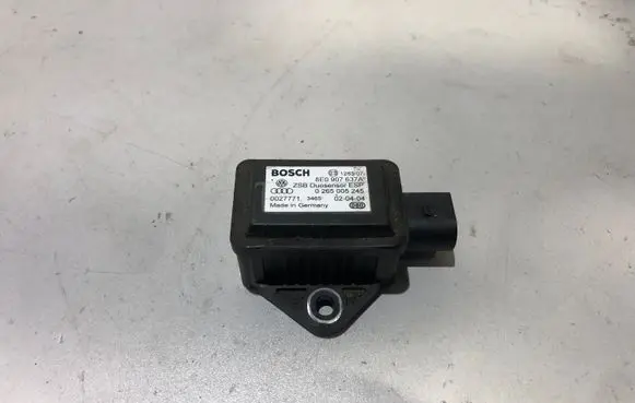 Audi A4 S4 B6 8E 8H ESP acceleration yaw rate sensor 8E0907637A