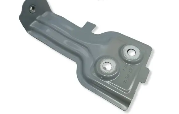 BMW X4 G02 Fender mounting bracket 7397515